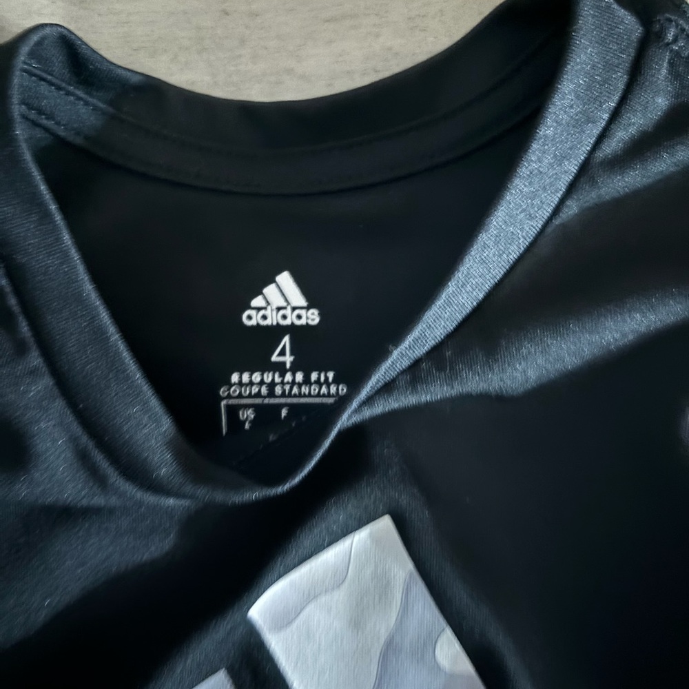 Adidas tee - Picture 2 of 2